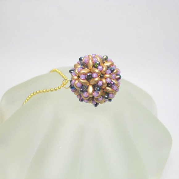 Handwoven Beaded bead Pendant Necklace - Picture 4 of 8